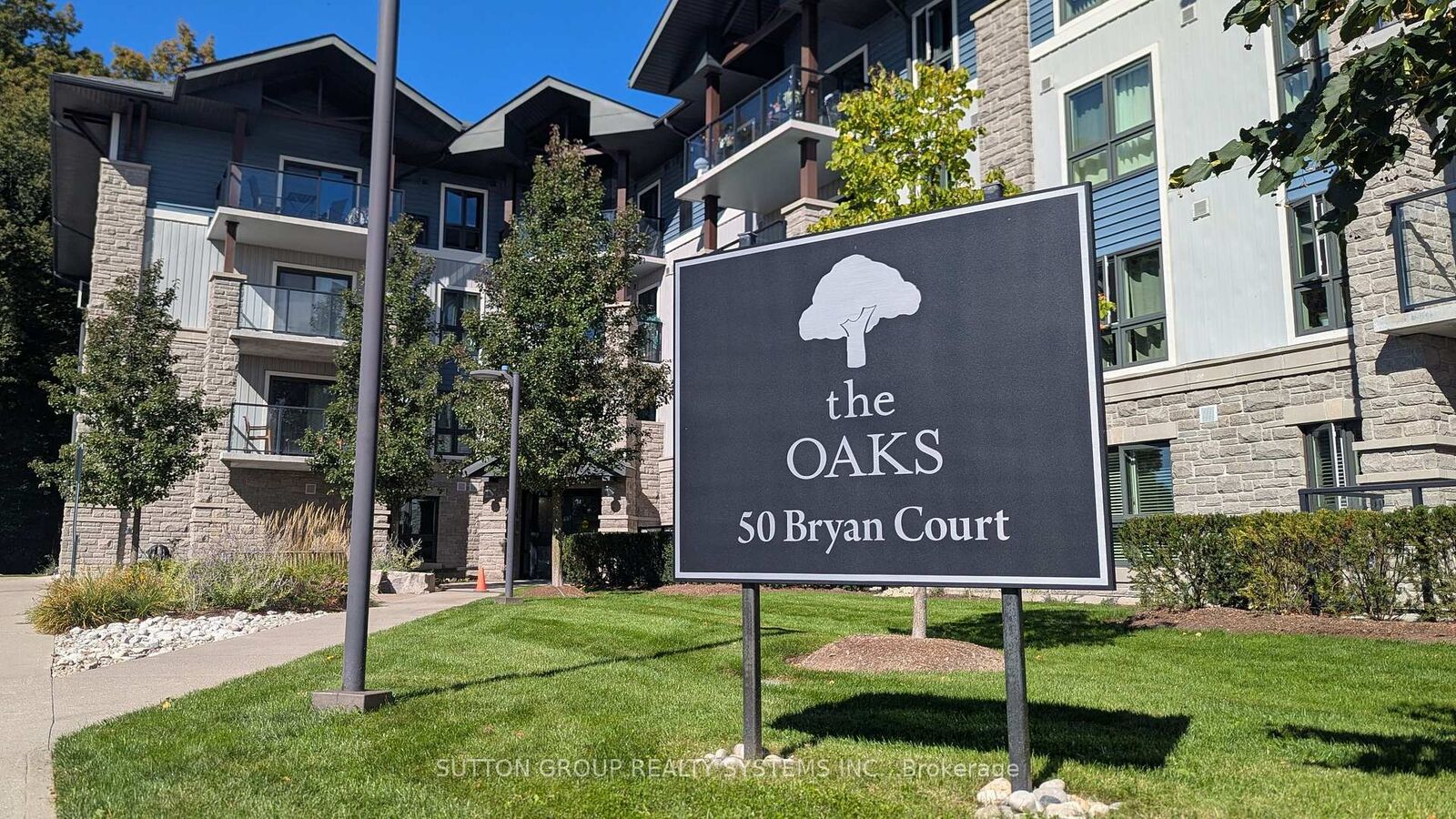 Property Photo:  50 Bryan Court 407  ON N2A 4N4 