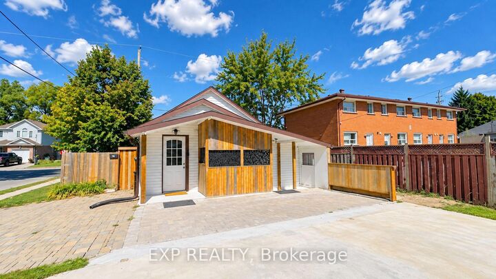 Property Photo: 76 Avenue Road ON N1R 1C1