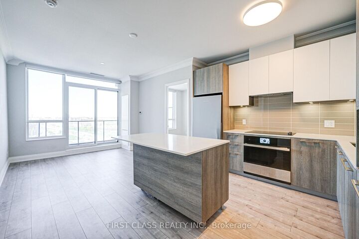 Property Photo:  18 Water Walk Drive 2206  ON L3R 6L5 