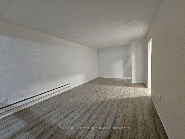 Property Photo:  70 Driftwood Avenue 161  ON M3N 2M5 