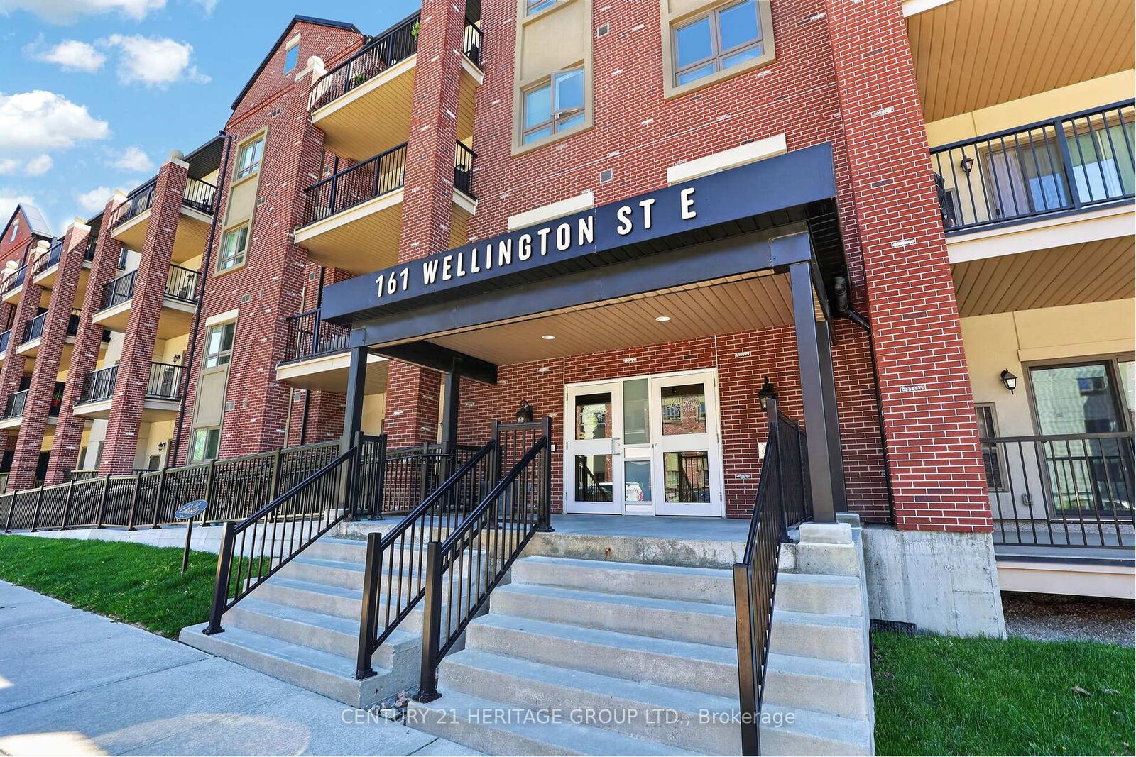 Property Photo:  161 Wellington Street E 410  ON L9R 0R8 