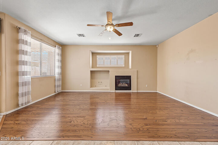 Property Photo:  2104 S Longwood --  AZ 85209 
