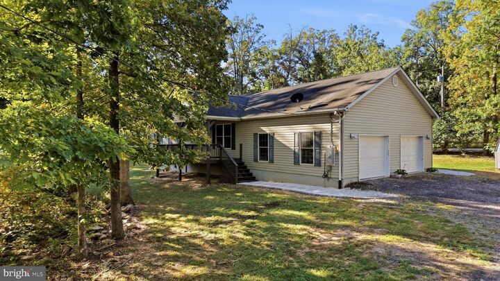 Property Photo: 307 Mountain Falls Boulevard VA 22602