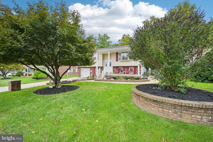 Property Photo:  4625 Eden Street  PA 19114 