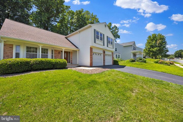 Property Photo: 203 Markwood Drive VA 20165