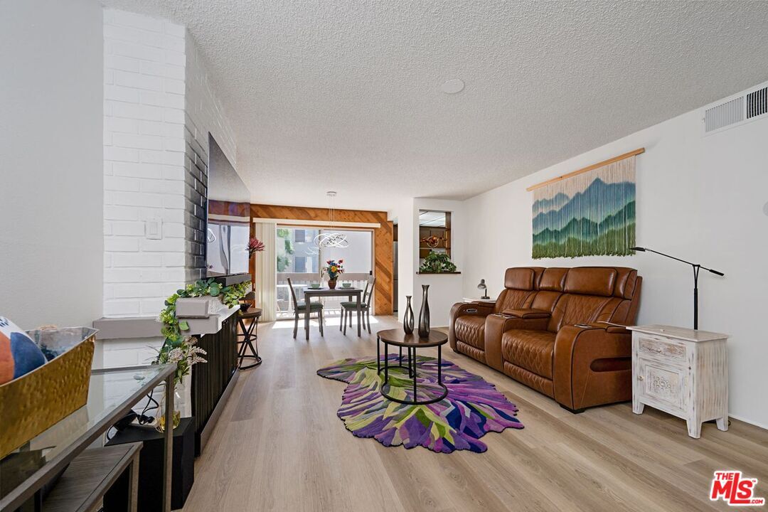 Property Photo:  7215 Summertime Ln, Unit 215  CA 90230 
