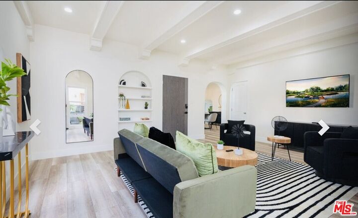 Property Photo: 8840 Alcott St CA 90035