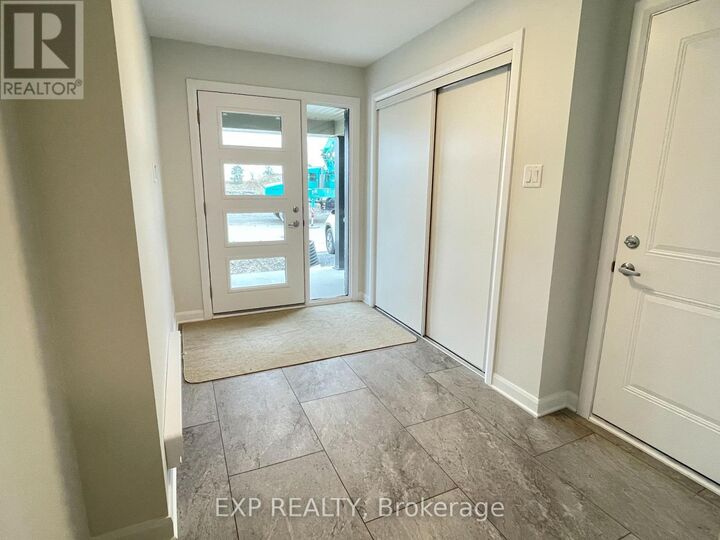 Property Photo:  905 Jack Dalgity Street  ON K0A 1A0 