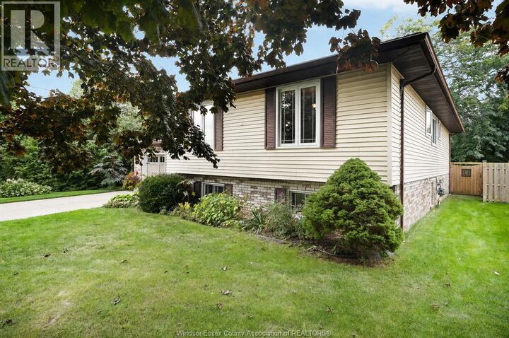 Property Photo:  42 William Avenue  ON N9Y 3T4 