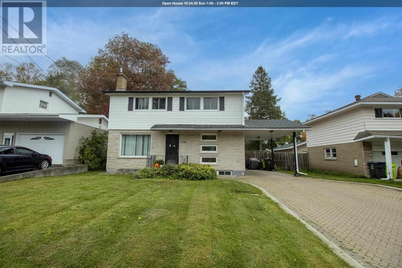 Property Photo:  134 Florwin Dr  ON P6A 4J1 