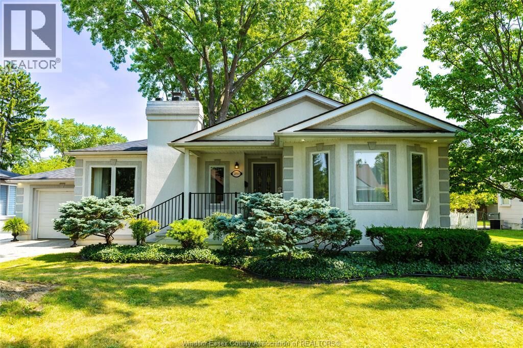 Property Photo:  2850 Academy  ON N9E 2H1 