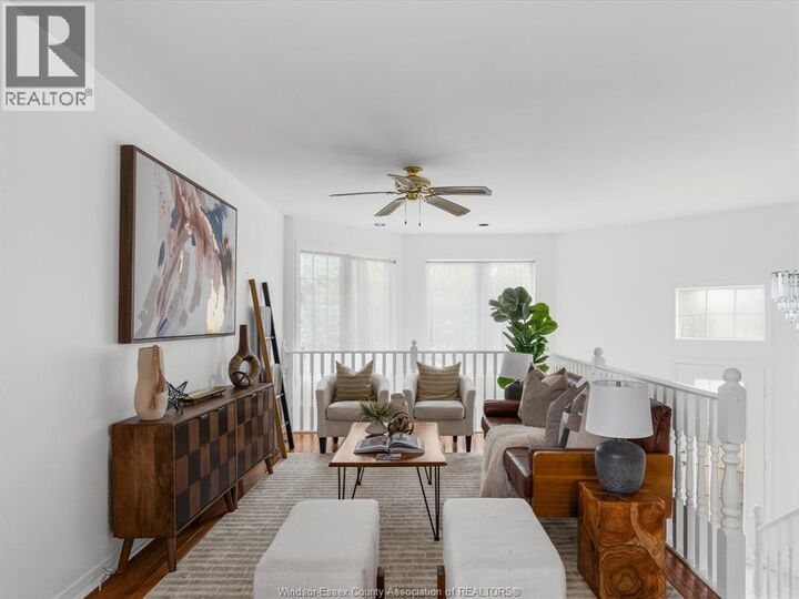 Property Photo:  342 Thorn Ridge Crescent  ON N9V 3X4 