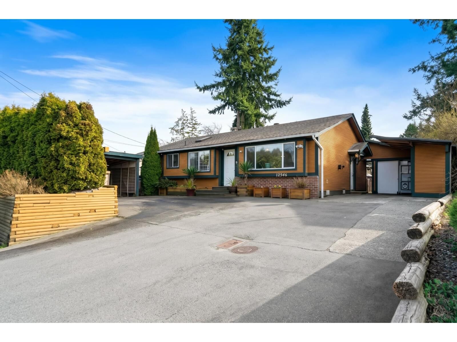 Property Photo:  12546 96 Avenue  BC V3V 1X4 