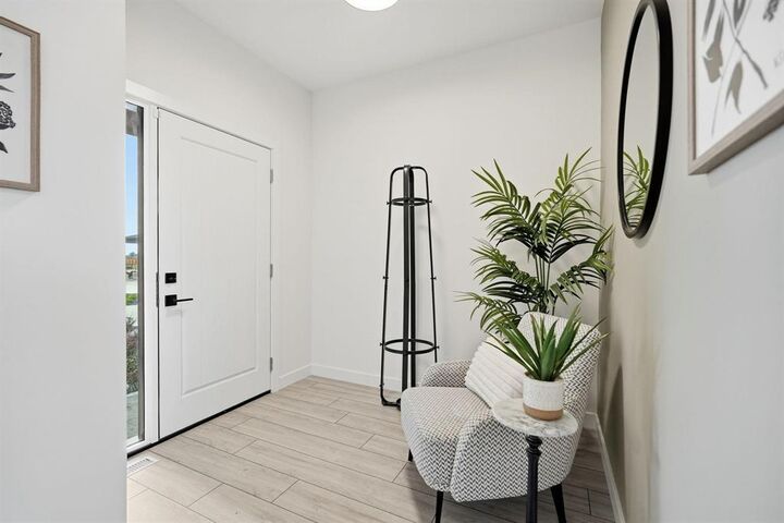 Photo de la propriété: 122 Nanaimo Crescent MB R3Y 2J8