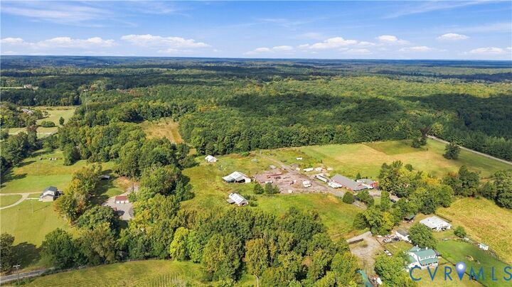 Property Photo: 15203 Breedens Road VA 23047