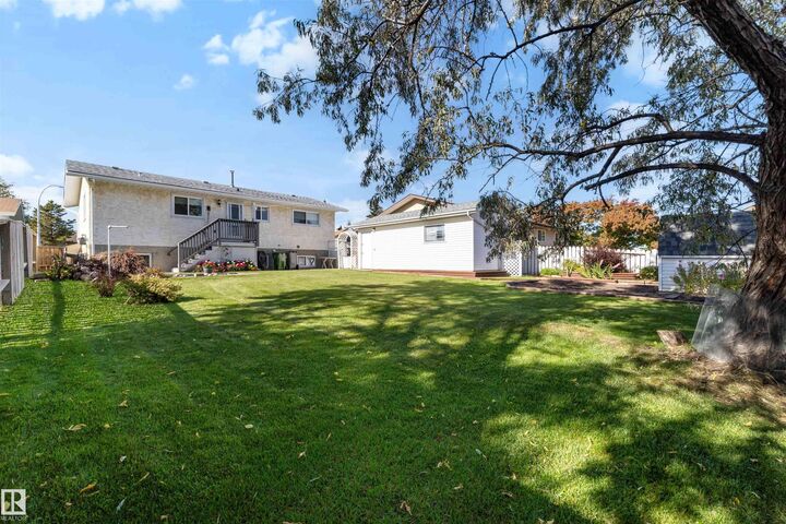 Property Photo:  9703 104 Street  AB T8R 1C9 