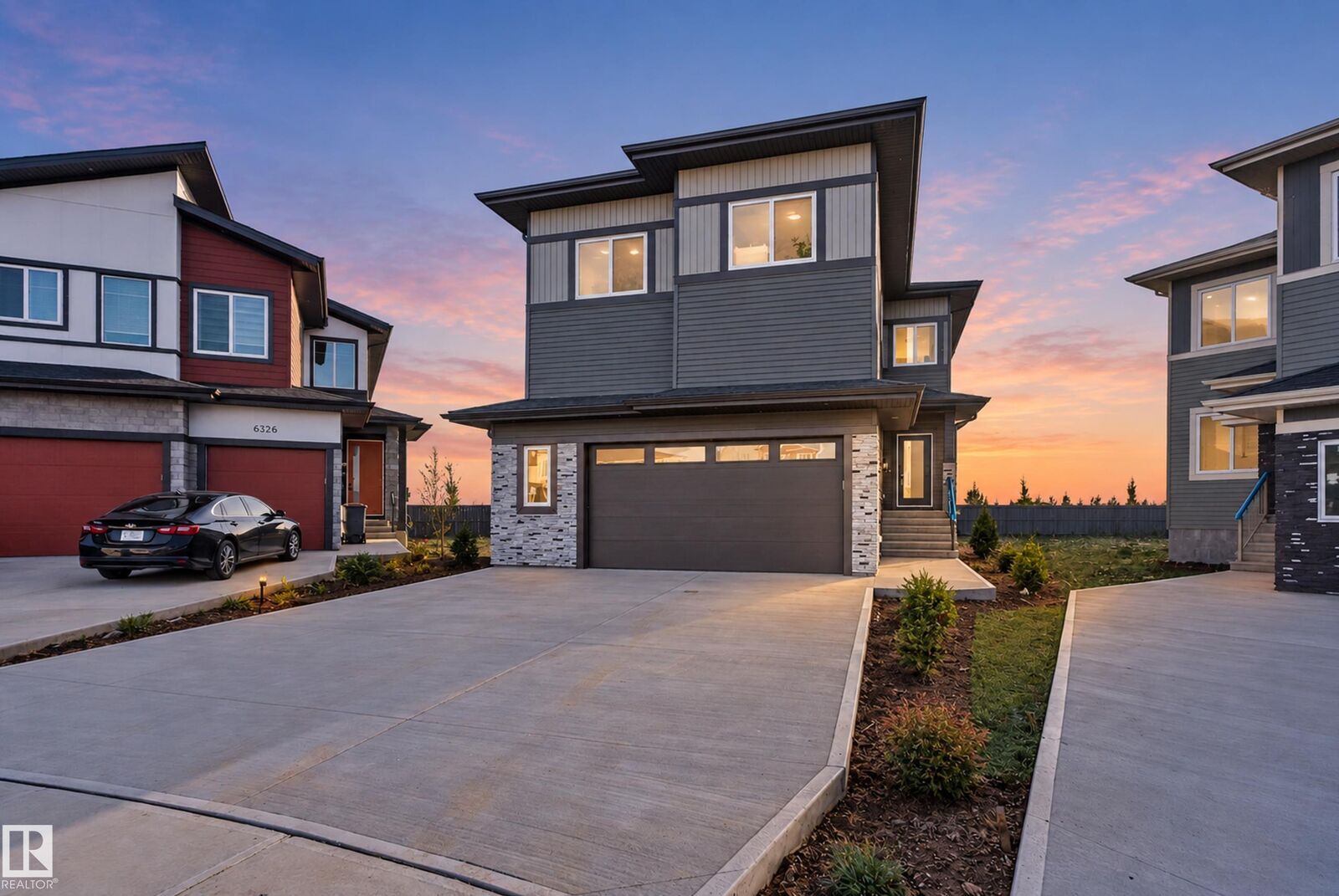 Property Photo:  6320 24 Street NE  AB T6X 3A6 