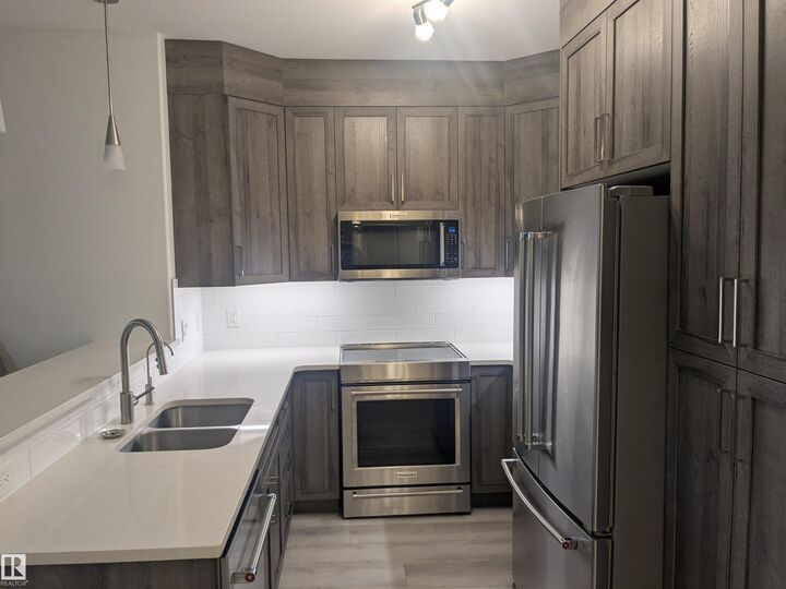 Property Photo:  2503 Hanna Crescent NW 118  AB T6R 0H1 