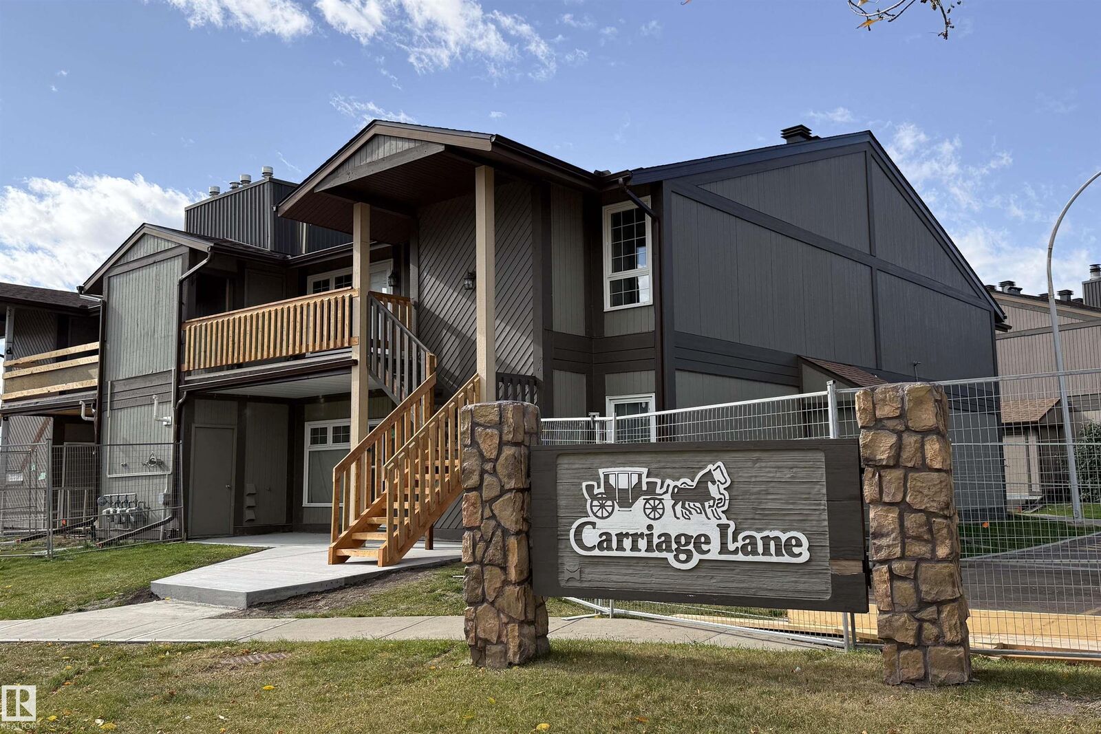 Property Photo: 5898 172 Street NW AB T6M 1B4