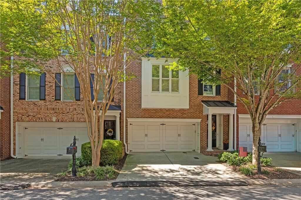 Property Photo:  5505 Waters Edge Trail  GA 30075 