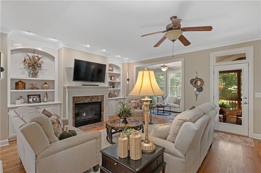 Property Photo: 5505 Waters Edge Trail GA 30075
