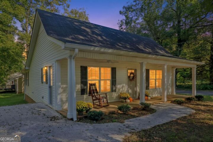 Property Photo: 7 Mosley Lane GA 30113