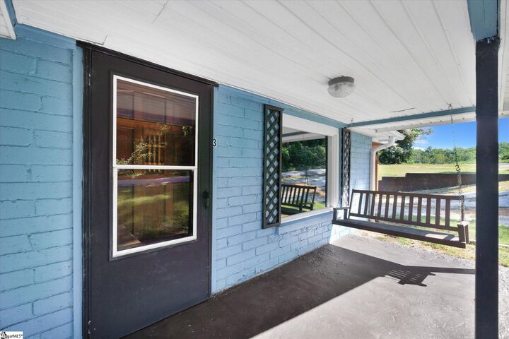 Property Photo: 3 Smith Circle SC 29657