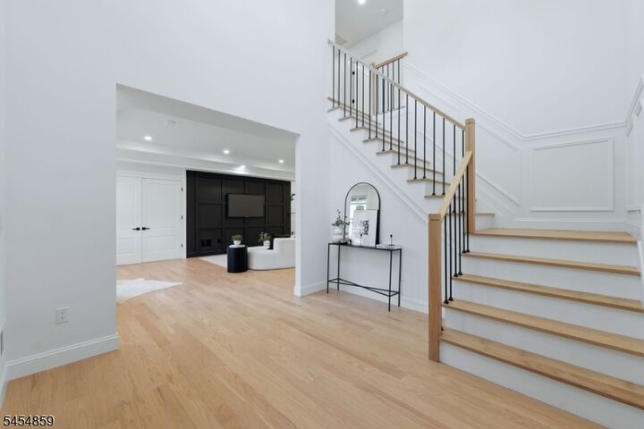 Property Photo:  17 Blake Dr  NJ 07066 