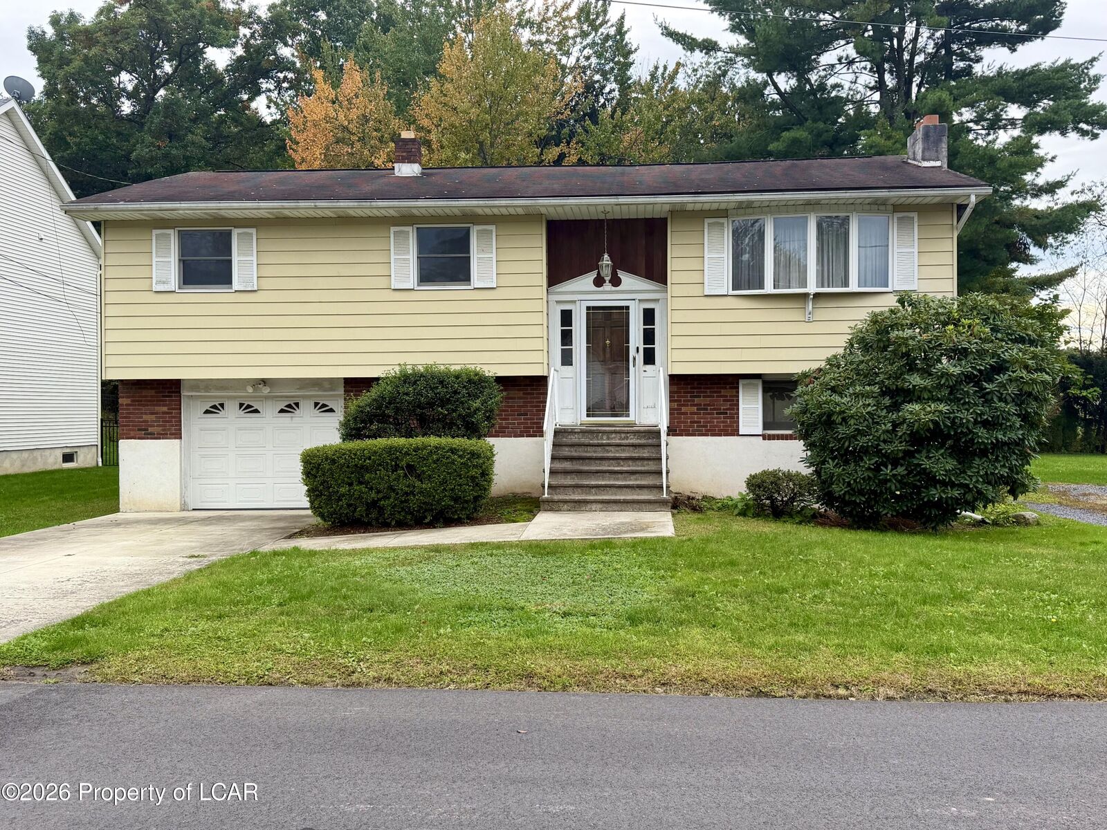 Property Photo: 51 Broadway Street PA 18702