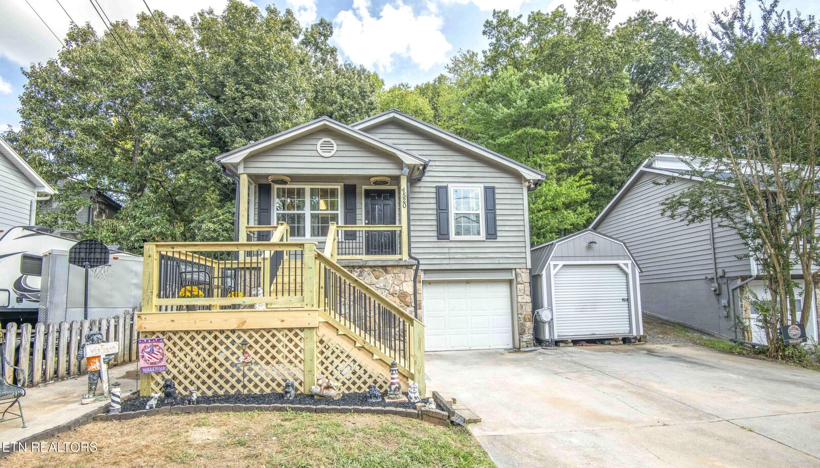 Property Photo:  1520 Weeping Willow Court  TN 37931 