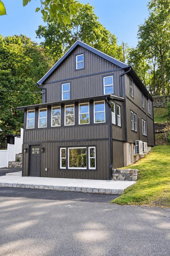 Property Photo:  13 East Street  NY 12508 