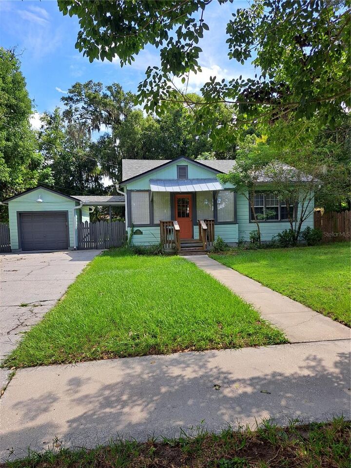 Property Photo: 533 Lake Como Cir FL 32803