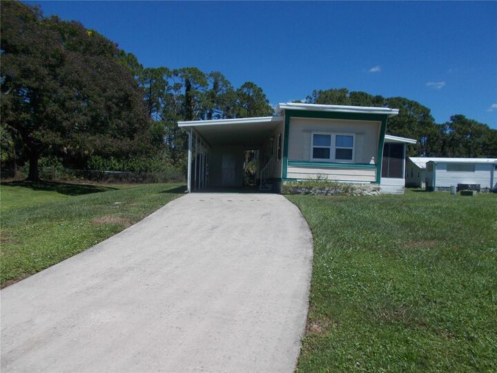 Property Photo:  6384 Charm Court  FL 34287 