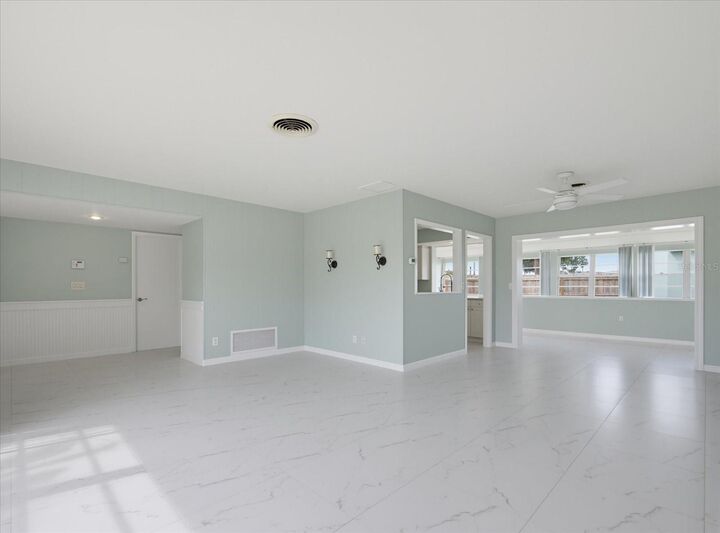 Property Photo:  1797 Pomelo Drive  FL 34293 