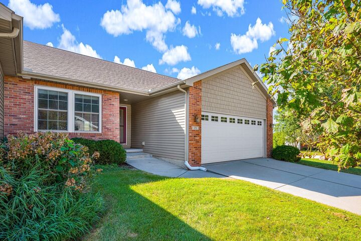 Property Photo: 171 Cassidy Road IL 61761
