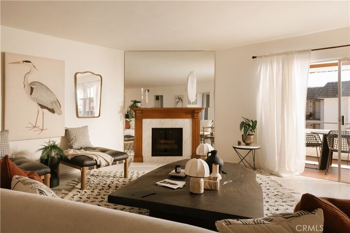 Property Photo:  5315 Yarmouth Avenue 322  CA 91316 