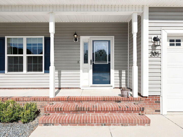 Property Photo:  205 Bell Ridge Lane  NC 28539 
