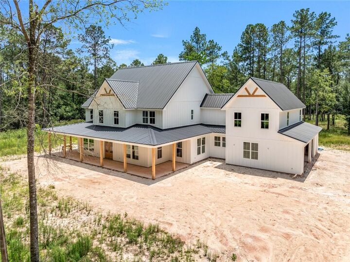 Property Photo:  1192 Dove Park Road  LA 70433 