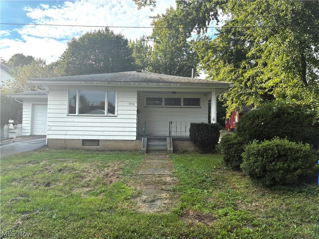 Property Photo:  650 Inez  OH 43920 
