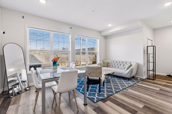 Property Photo:  2109 Aldrich Avenue S  MN 55405 