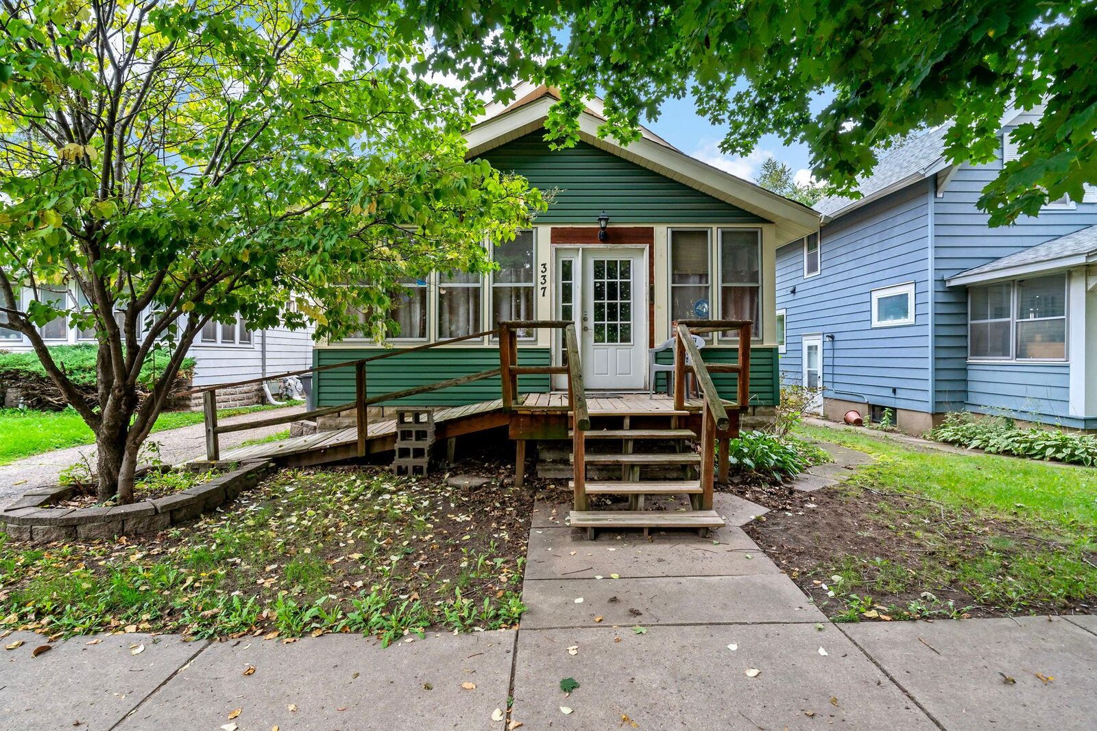 Property Photo: 337 Winona Street W MN 55107