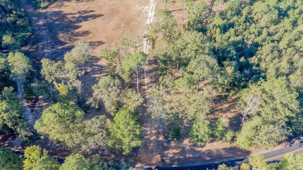 Property Photo: 10737 Vivian Airport Road LA 71082