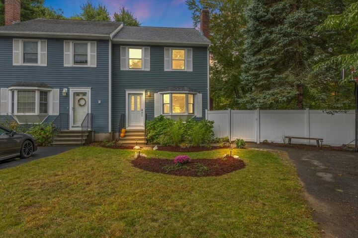 Property Photo:  22 Riverbank Circle 22  MA 01835 