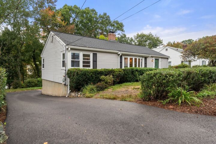 Property Photo: 39 Henry Street MA 01890