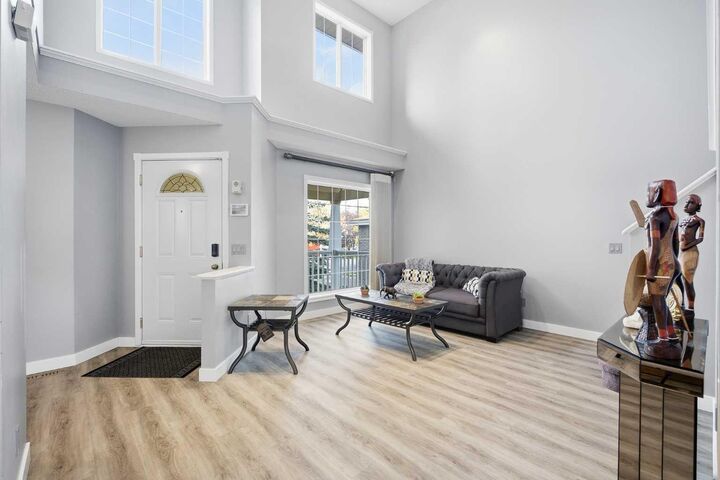 Property Photo:  9858 Hidden Valley Drive NW  AB T3A 5K5 