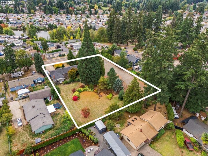 Property Photo:  8123 SE Roots Rd  OR 97267 