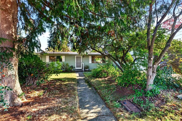 Property Photo:  10230  126th Avenue SE  WA 98056 