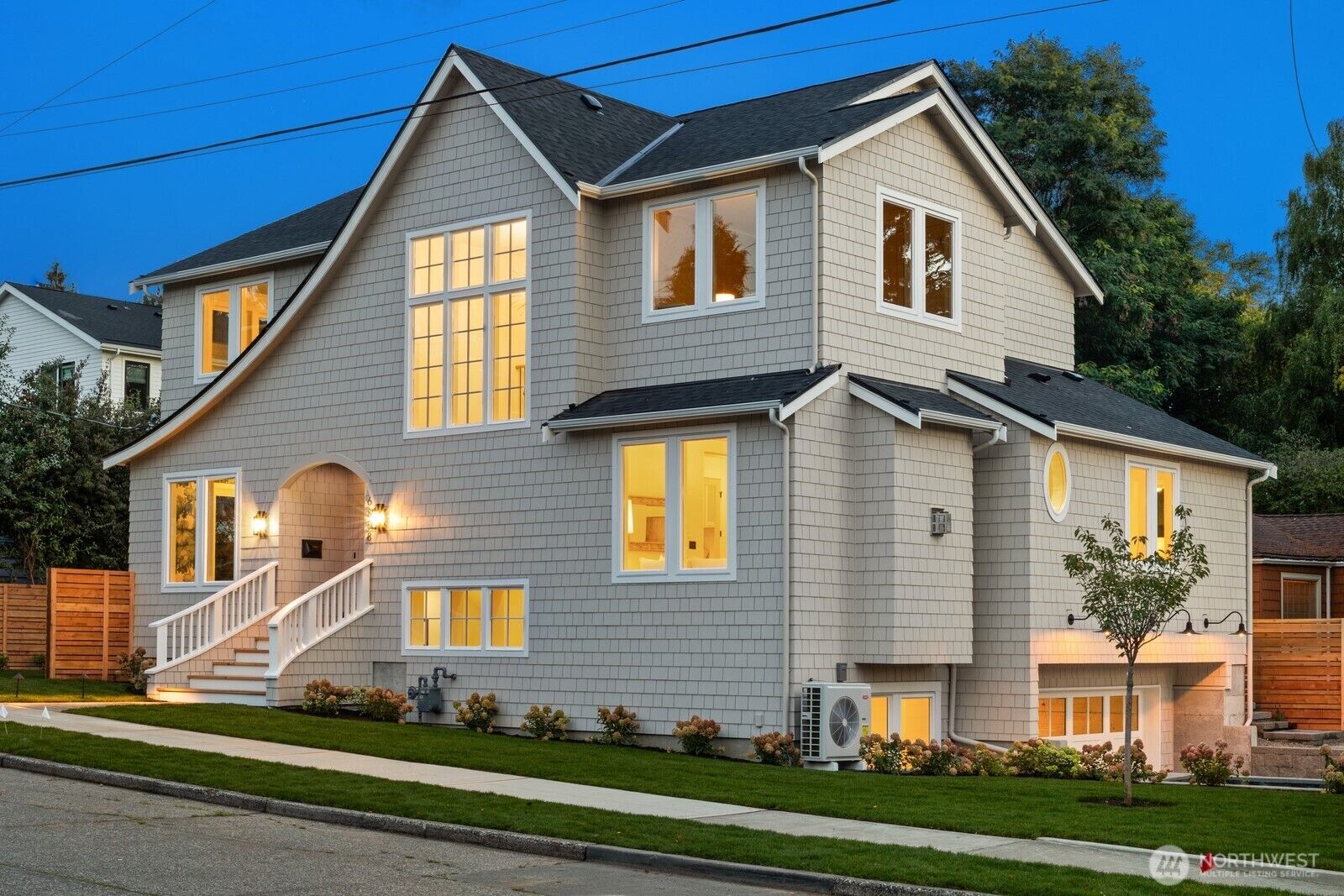 Property Photo: 6858 26th Avenue NE WA 98115