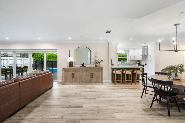 Property Photo:  979 SW 13th Drive  FL 33486 