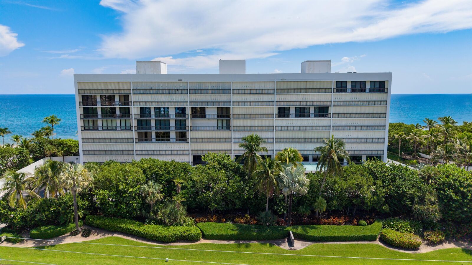 Property Photo:  2000 N Ocean Boulevard 103  FL 33431 
